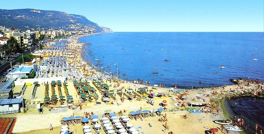 **** Aparthotel Residence I Morelli Pietra Ligure Italy