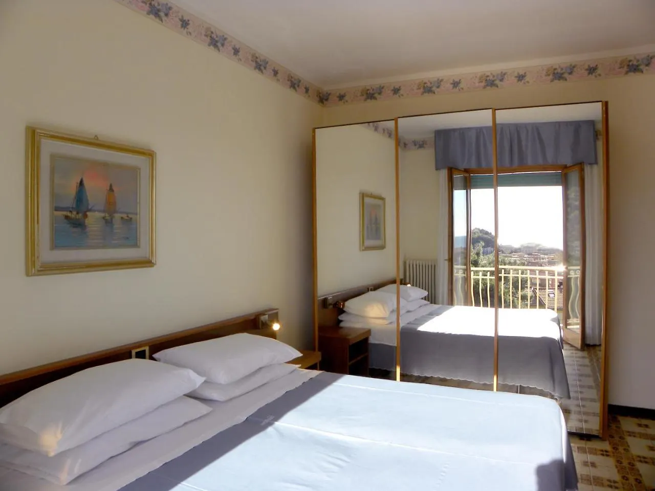 Aparthotel Residence I Morelli Pietra Ligure
